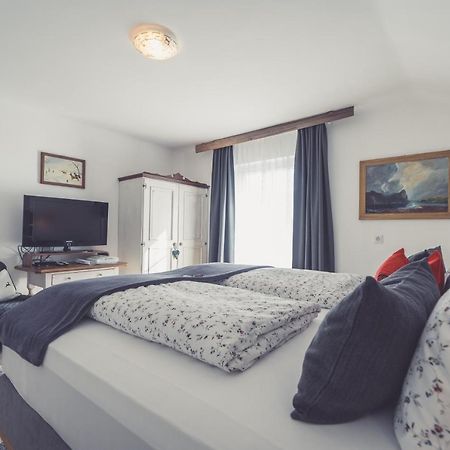 Haus Victoria Apartment Санкт Гилген Екстериор снимка
